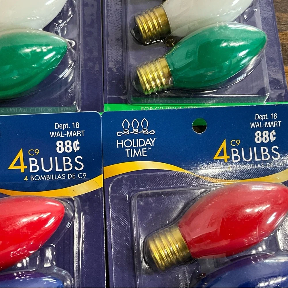 Vintage Lot of 4 Unopened Holiday Time Christmas Light Bulbs Multicolor C9